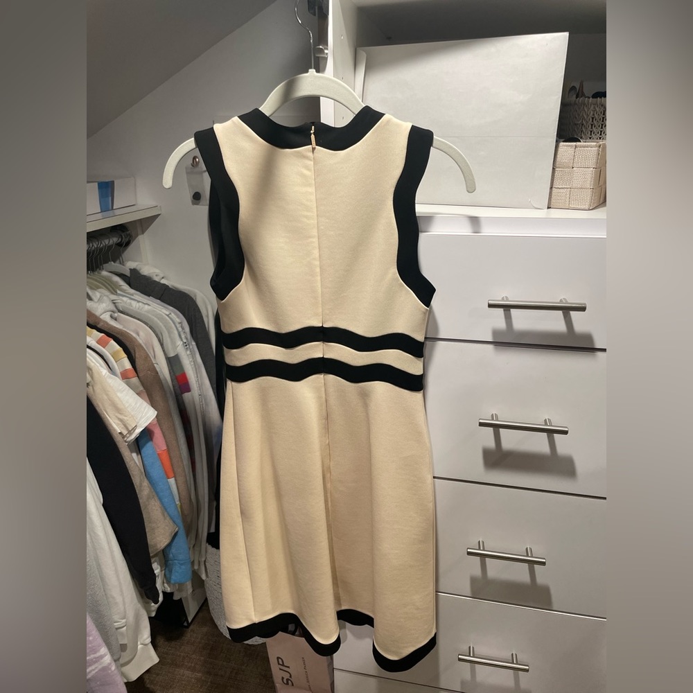 GUCCI DRESS - Picture 2 of 4